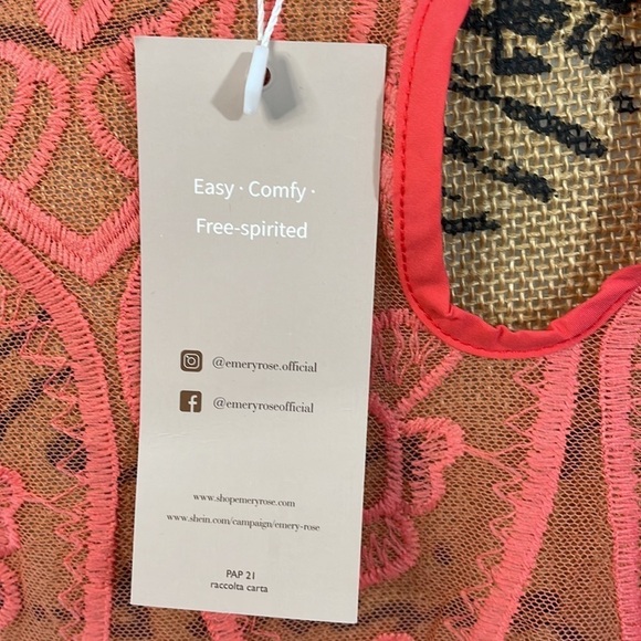 Emery Rose Mesh Embroidered Cropped Top - Picture 5 of 7